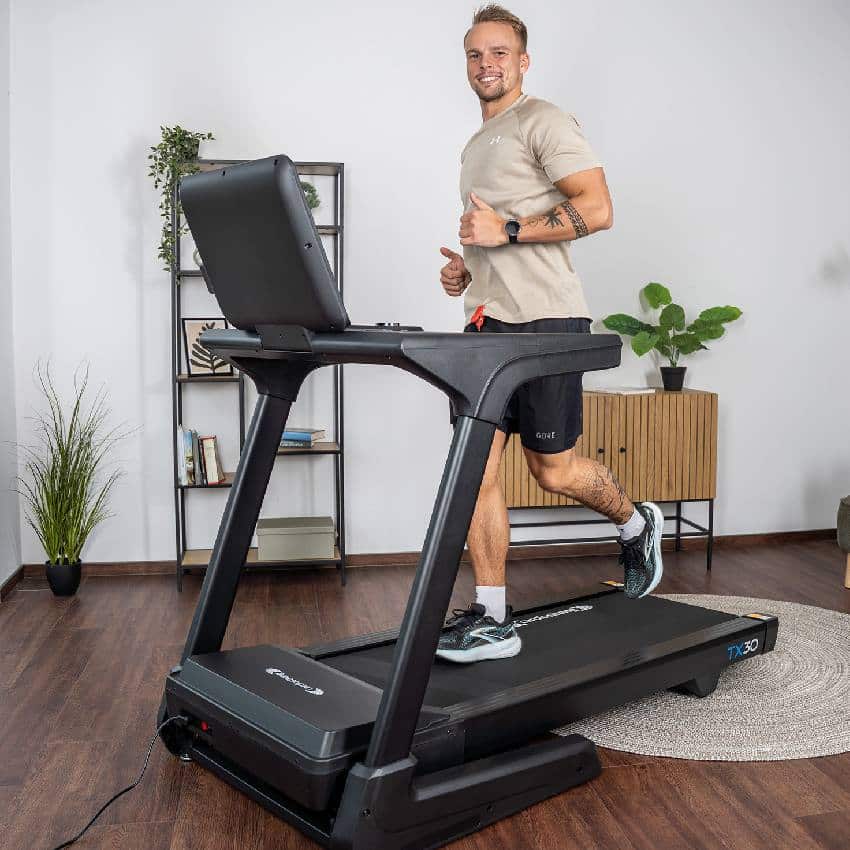 Cardiostrong TX30 Treadmill - Image 4