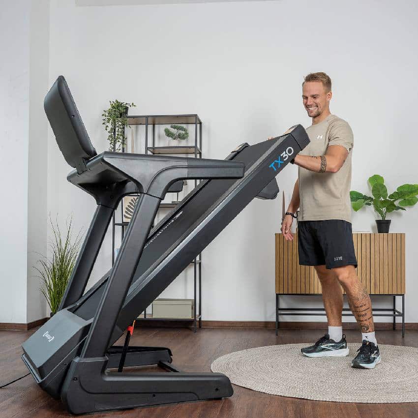 Cardiostrong TX30 Treadmill - Image 3